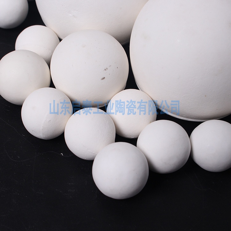 耐磨陶瓷氧化铝球的特点及工艺