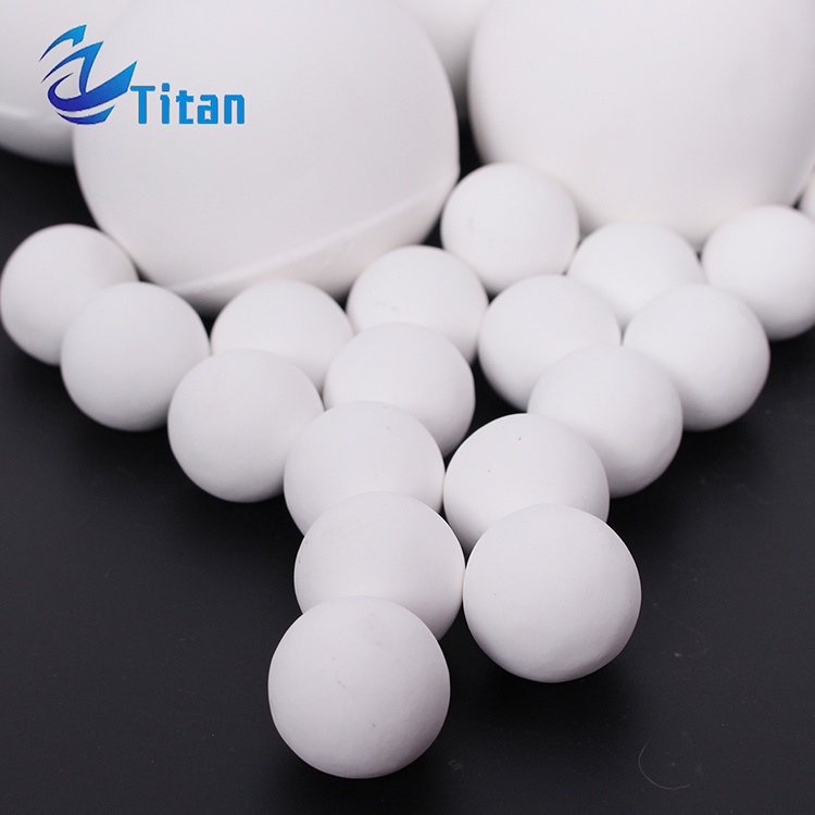 氧化铝研磨球在水泥行业作为研磨介质使用
